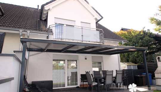 Bild von BERK Immobilien - *Top gepflegte Wohlfühl-Doppelhaushälfte für die ganze Familie in Seligenstadt OT*