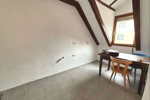 Gemütliche 2-Zimmer-Dachgeschosswohnung in Nürnberg-Eberhardshof – Die vollständige Adresse der Immobilie erhältst du vom Anbieter., 90431 Eberhardshof, Nürnberg – Vorschaubild 5