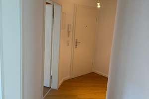 Neu renovierte  2,5-Zimmer-Dachgeschosswohnung mit Balkon in Düsseldorf Wersten in ruhiger Lage  – Die vollständige Adresse der Immobilie erhältst du vom Anbieter., 40591 Wersten, Düsseldorf – Vorschaubild 19