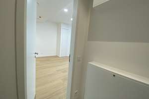 NEUBAU FOUR: exklusive 3 Zimmer-Wohnung mit tollem Ausblick und Loggia – Die vollständige Adresse der Immobilie erhältst du vom Anbieter., 60311 Innenstadt, Frankfurt am Main – Vorschaubild 8