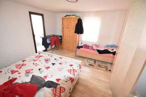 **Zweifamilienwohnhaus in Bondorf zu verkaufen** – Die vollständige Adresse der Immobilie erhältst du vom Anbieter., 71149 Bondorf – Vorschaubild 5