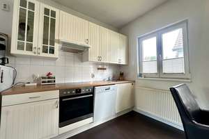 ***Charme, Komfort & perfekte Lage*** – Die vollständige Adresse der Immobilie erhältst du vom Anbieter., 25336 Elmshorn – Vorschaubild 12