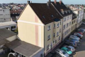 +++Stadtzentrum: Attraktives, gepflegtes 4-Familienhaus mit Südbalkonen, Südgarten und Ausbaurese... – Die vollständige Adresse der Immobilie erhältst du vom Anbieter., 66953 Pirmasens, Pirmasens – Vorschaubild 3