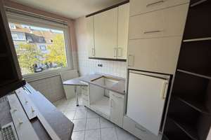 Perfekt aufgeteilte, zentral gelegene 3 1/2 Raum-Wohnung mit Balkon und Einzelgarage – 45138 Huttrop, Essen – Vorschaubild 8