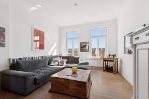 Attraktive 3-Zimmer-Wohnung mit sonniger Loggia in Ottensen – Die vollständige Adresse der Immobilie erhältst du vom Anbieter., 22765 Ottensen, Hamburg – Vorschaubild 1