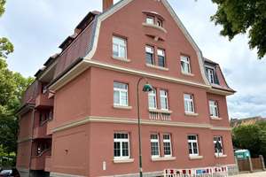 Erstbezug nach hochwertiger Sanierung – Stilvolle 4-Zimmer-Altbauwohnung mit Wintergarten, Balkon &  – Geschwister-Scholl-Straße 2, 4205 Miltitz, Leipzig – Vorschaubild 2
