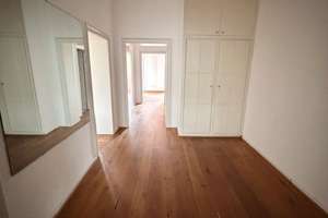 ***STUDENTEN AUFGEPASST-PERFEKTE 3 ZIMMER WG WOHNUNG MIT GROßER TERRASSE*** – Lindemannstraße 39, 40237 Düsseltal, Düsseldorf – Vorschaubild 2