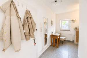 Kapitalanlage mit Charme – Individuelle 2-Zi-Dachgeschosswohnung (2003) in Köln-Sülz – Die vollständige Adresse der Immobilie erhältst du vom Anbieter., 50937 Sülz, Köln – Vorschaubild 10