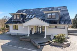 Exklusive Villa in Harrislee: Ein Meisterwerk moderner Architektur auf ca. 3500 m² Grundstück – Die vollständige Adresse der Immobilie erhältst du vom Anbieter., 24955 Harrislee – Vorschaubild 43