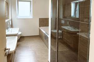 TOWNHOUSE MIT GARTEN: Exklusive Maisonettewohnung am Henninger Turm in Frankfurt – 60599 Sachsenhausen-Süd, Frankfurt am Main – Vorschaubild 16