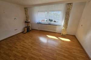 gepflegtes Einfamilienhaus in ruhiger Lage von Völklingen-Heidstock – Die vollständige Adresse der Immobilie erhältst du vom Anbieter., 66333 Völklingen – Vorschaubild 2