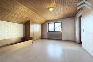Schönes Zuhause in ruhiger Siedlung mit Einliegerwohnung, Solar, Doppel-Garage und großem Grundstück – Ostalbkreis – Vorschaubild 16