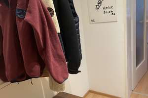 (Untermiete: Jul & Aug; möbliert) Lebendiges Wohnen in der Maxvorstadt: 1,5-Zimmer-Wohnung – Nymphenburger Straße 46, 80335 St. Benno, München – Vorschaubild 9