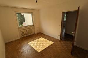Sehr ruhig gelegene 3-Zi.-Wohnung mit Balkon in Frankfurt am Main - Nähe Hügelstraße – Die vollständige Adresse der Immobilie erhältst du vom Anbieter., 60433 Dornbusch, Frankfurt am Main – Vorschaubild 6