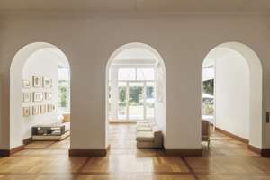 Repräsentative Villa der 20er Jahre mit stilvoller Ausstattung und seltener Authentizität – Die vollständige Adresse der Immobilie erhältst du vom Anbieter., 14195 Dahlem, Berlin – Vorschaubild 1