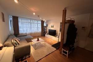 Vollmöblierte 3-Zimmer-Wohnung mit Terrasse und Garage in Lindenthal – befristete Untervermietung – Die vollständige Adresse der Immobilie erhältst du vom Anbieter., 50931 Lindenthal (Ortsteil), Köln – Vorschaubild 1