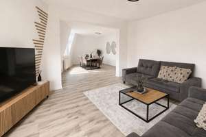 Kernsanierte Wohnung fussläufig zum Niederfeldsee | Neue Fernwärme | Provisionsfrei
