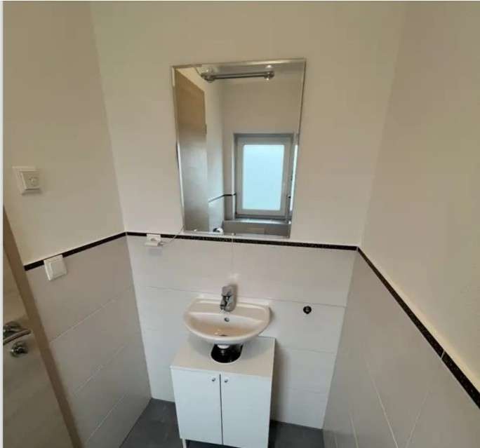 Immobilie in Aidenbach - Moderne 3-Zimmer-Eigentumswohnung in ruhiger, zentraler Lage in 94501 Aidenbach zu verkaufen - Bild 2