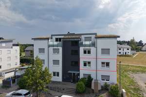 Großzügige und hochwertig ausgestattete Wohnung in Schramberg-Sulgen zu verkaufen! – Die vollständige Adresse der Immobilie erhältst du vom Anbieter., 78713 Schramberg – Vorschaubild 2