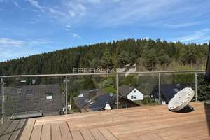 FREIRAUM4 +++ Voll klimatisierte und hochwertig ausgestattete Maisonette-Wohnung in begehrter Lage – Die vollständige Adresse der Immobilie erhältst du vom Anbieter., 57074 Bürbach, Siegen – Vorschaubild 2