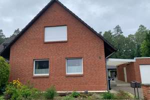 Gepflegtes Zweifamilienhaus in Celle – Die vollständige Adresse der Immobilie erhältst du vom Anbieter., 29229 Celle – Vorschaubild 1
