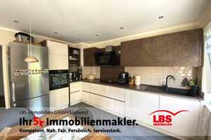 Charmante 3-Zimmer-Wohnung mit Balkon & Stellplatz – Karlsruhe – Vorschaubild 2