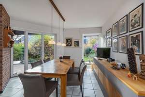 Für Paare gemacht: Architektenhaus mit einzigartiger Raumstruktur und Wohlfühlgarten!! – Die vollständige Adresse der Immobilie erhältst du vom Anbieter., 47829 Uerdingen, Krefeld – Vorschaubild 8