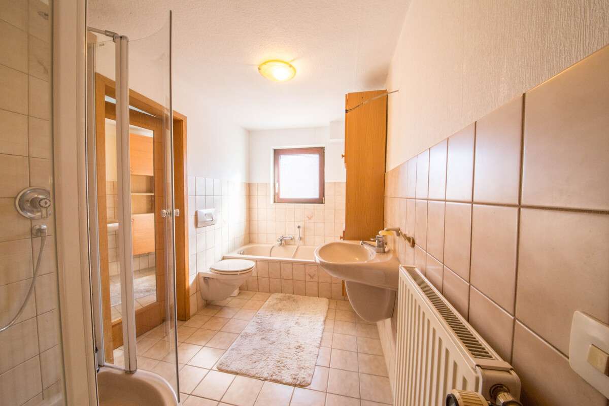 Immobilie in Niesgrau - Zweifamilienhaus mit Traumgarten in Wassernähe - Bild 3