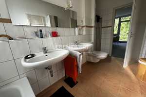 Ruhe und Raum zum Gestalten: Großzügiger Bungalow mit idyllischem Garten in begehrter Lage – Mettmann (Kreis) – Vorschaubild 11