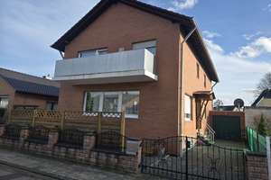 Pflegeleichtes Wohnhaus mit Terrasse ! – Die vollständige Adresse der Immobilie erhältst du vom Anbieter., 50189 Elsdorf – Vorschaubild 1
