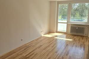 Zuhause mit 2 Zimmern und Balkon in Augsburg – Droste-Hülshoff-Str. 9, 86157 Pfersee-Süd, Augsburg – Vorschaubild 2