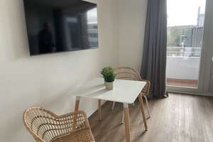 Löffelfertig möbliert ab 1. Juli 2026! 2 Zimmer in Flingern Nord – Cranachstraße 54, 40235 Flingern Nord, Düsseldorf – Vorschaubild 3