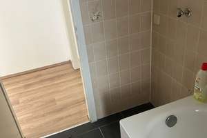Helle 3-Zimmer-Wohnung mit 68 m² in zentraler Lage von Wuppertal – Die vollständige Adresse der Immobilie erhältst du vom Anbieter., 42389 Langerfeld-Beyenburg, Wuppertal – Vorschaubild 2