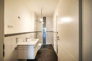 Großzügige, neuwertige Terrassenwohnung nahe dem Alsterlauf in HH Lemsahl Mellingstedt – Die vollständige Adresse der Immobilie erhältst du vom Anbieter., 22397 Lemsahl-Mellingstedt, Hamburg – Vorschaubild 3