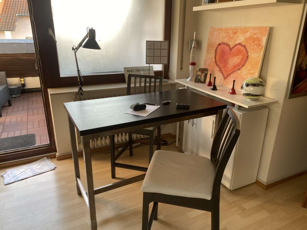 Immobilie in Hirschberg an der Bergstraße - Leutershausen, Feldrandlage. 3 Zimmer, Küche, Bad, Dachbalkon plus extra Gäste WC. Povisionsfrei - Bild 4