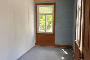 Lichtdurchflutete 4-Zimmer Wohnung in Bad Urach 1.OG 100qm – Eberleplatz 1, 72574 Bad Urach – Vorschaubild 5