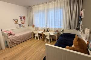 Modernisiertes Familienhaus mit Garten in ruhiger Lage von Frankfurt-Niederursel – 60439 Niederursel, Frankfurt am Main – Vorschaubild 8