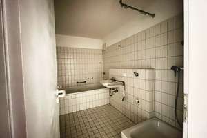 ---Gepflegte 3,5 Zi.Whg. mit Balkon in der Nordstadt-- – Anshelmstr 15, 75177 Nordstadt, Pforzheim – Vorschaubild 5