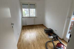  3 Zimmer Wohnung mit Balkon und Einbauküche in Esslingen am Neckar – Die vollständige Adresse der Immobilie erhältst du vom Anbieter., 73734 Berkheim, Esslingen am Neckar – Vorschaubild 10