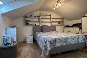Teilsaniertes Reihenmittelhaus in ruhiger Lage mit Garage! – Die vollständige Adresse der Immobilie erhältst du vom Anbieter., 72760 Reutlingen-Mitte, Reutlingen – Vorschaubild 9