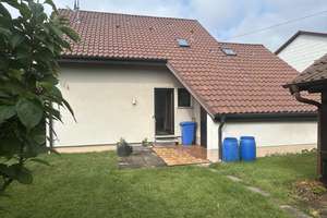 Gepflegtes Einfamilienhaus in schöner Lage von Albstadt – Die vollständige Adresse der Immobilie erhältst du vom Anbieter., 72461 Albstadt – Vorschaubild 2