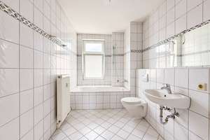 sofort bezugsfrei | Aufzug | Tageslichtbad | Kellerabteil – Die vollständige Adresse der Immobilie erhältst du vom Anbieter., 4318 Sellerhausen-Stünz, Leipzig – Vorschaubild 3