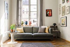 Schicke Altbau Wohnung mit Parkett und Balkon zum ruhigen Innenhof - mitten im Glockenbachviertel