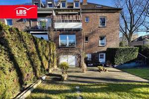Wohnhaus mit drei Wohnebenen I 3 Garagen & Garten im Bismarckviertel – Hunzingerstraße 20, 47799 Cracau, Krefeld – Vorschaubild 1