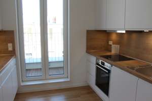 lichtdurchflutete DG-Wohnung inkl. 2 Terrassen – Petersburger Straße 39, 10249 Friedrichshain, Berlin – Vorschaubild 6