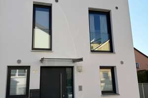 Modernes Reihenendhaus mit Photovoltaik, hochwertiger Ausstattung und sonnigem Garten in Schwandorf! – Die vollständige Adresse der Immobilie erhältst du vom Anbieter., 92421 Schwandorf – Vorschaubild 19