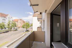 Attraktive 4-Zimmer Wohnung mit 2 Balkonen und Einbauküche – Hagenring 61, 38106 Östliches Ringgebiet, Braunschweig – Vorschaubild 2