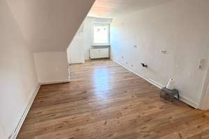Zentral gelegene Dachgeschosswohnung im beliebten Alsenstraßenviertel – Alsenstr. 32, 44789 Südinnenstadt, Bochum – Vorschaubild 4