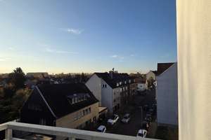 Penthouse mit Dachterrassen in Gerresheim – inkl. 2 Wohnungen als Investment | Gesamtobjekt – Pöhlenweg 22, 40629 Gerresheim, Düsseldorf – Vorschaubild 2