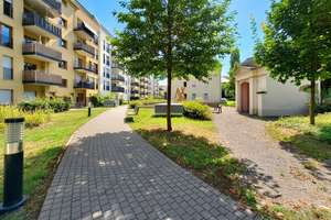 Moderne Etagenwohnung zur Miete mit Balkon in Leipzig Zentrum - Wentzel Dr. – Friedrich-Ebert-Str. 87, 4109 Zentrum-West, Leipzig – Vorschaubild 1